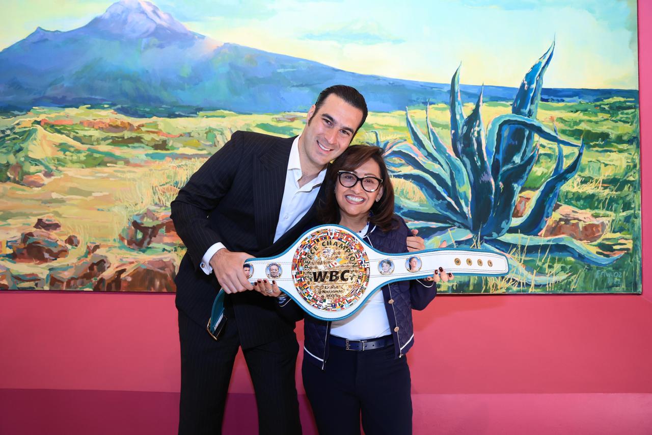 Gobierno de Tlaxcala se suma a la Clase Nacional de Boxeo; LCC firma Cinturón de la Paz